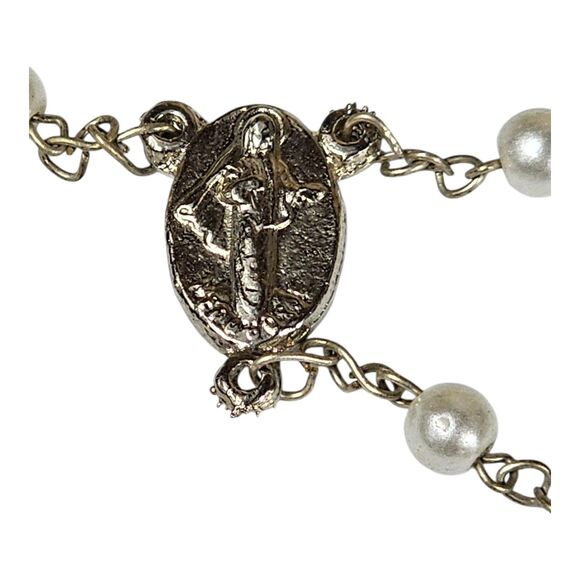 Catholic Rosary Bracelet Silver Tone with Faux Pearl Beads & Crucifix VINTAGE - Picture 2 of 9